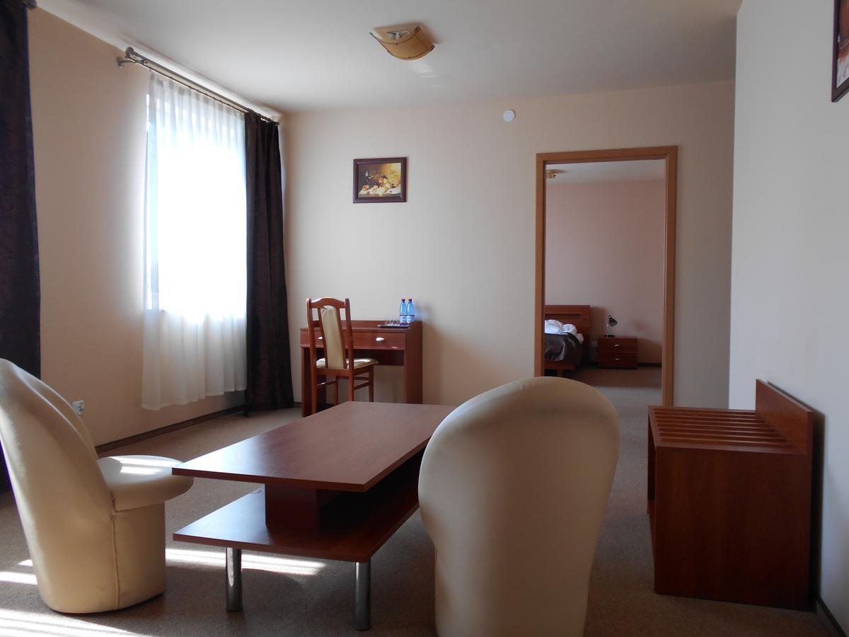 Hotel Astor Radom Eksteriør billede
